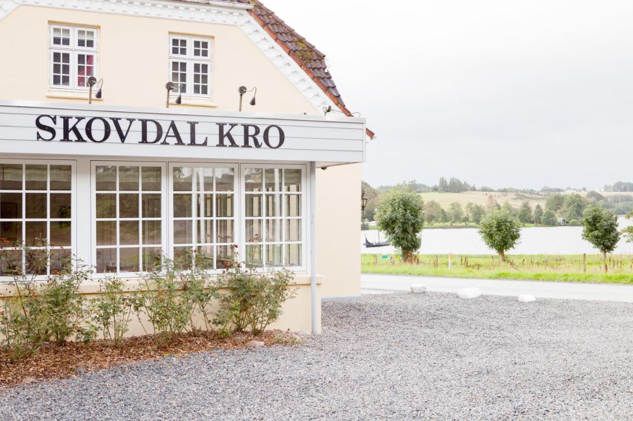 Skovdal Kro Jelling Dış mekan fotoğraf